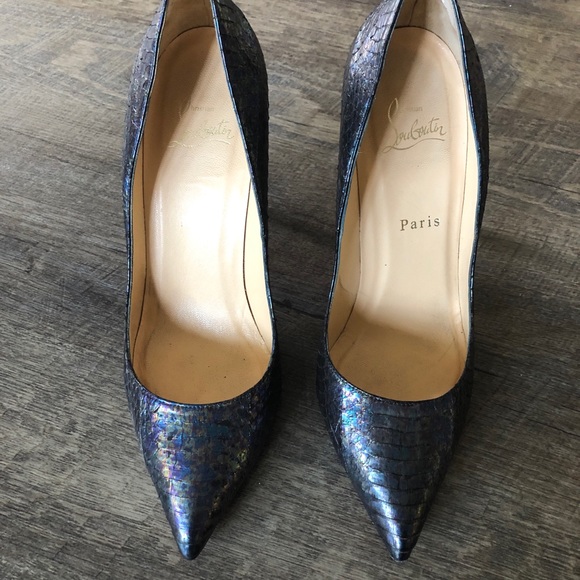CHRISTIAN LOUBOUTIN Kate 100 snakeskin python? Pumps blue iridescent